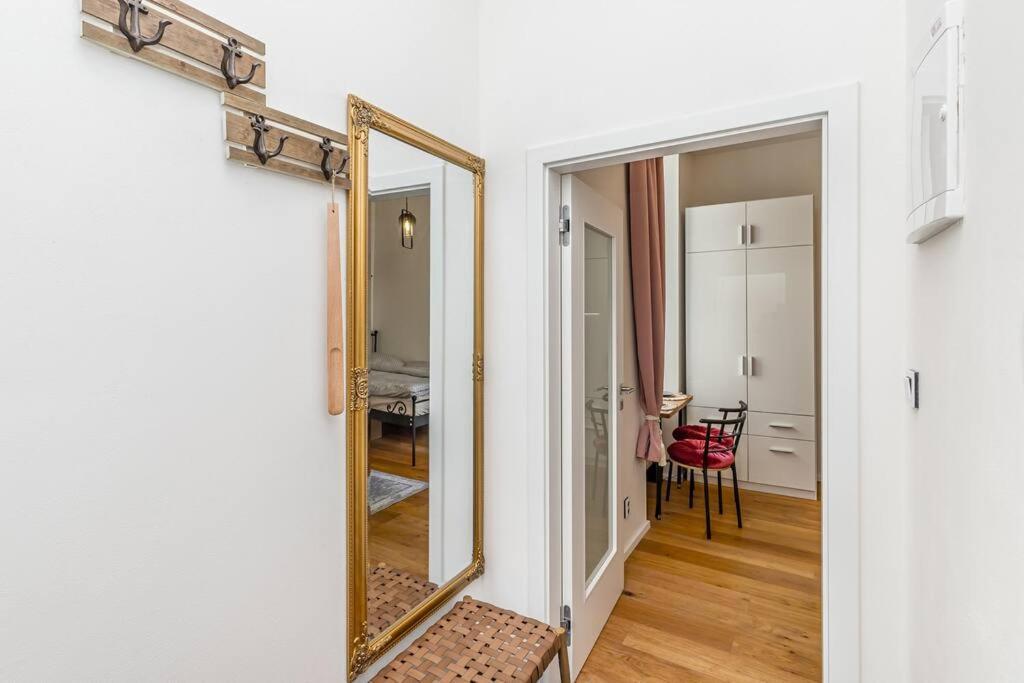 Cozy Quiet New Apartment In Karlin Square Prag Exterior foto